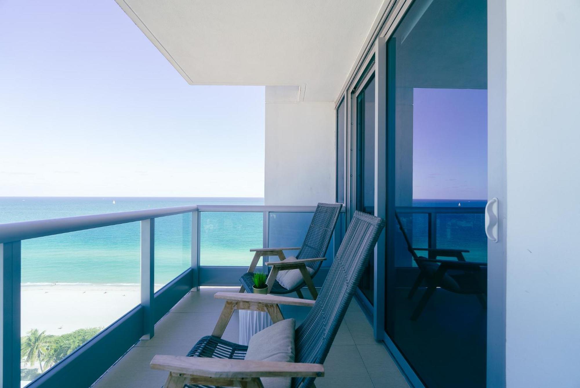 Ocean 2 Sky At Monte Carlo Miami Beach Rum bild