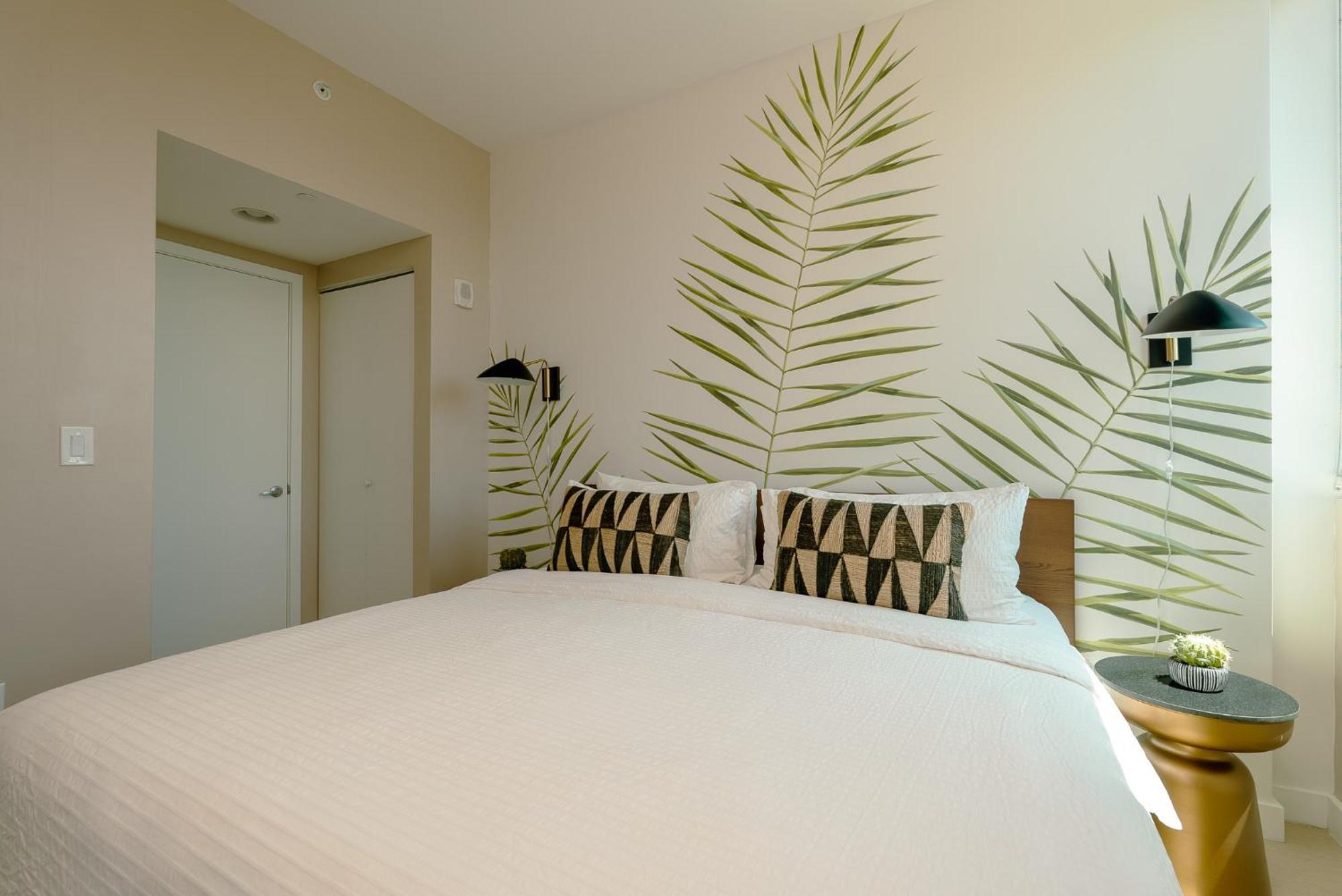 Ocean 2 Sky At Monte Carlo Miami Beach Rum bild